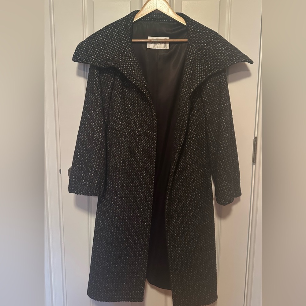 Authentic Elegant Maxmara Black Tweed Women's Coat